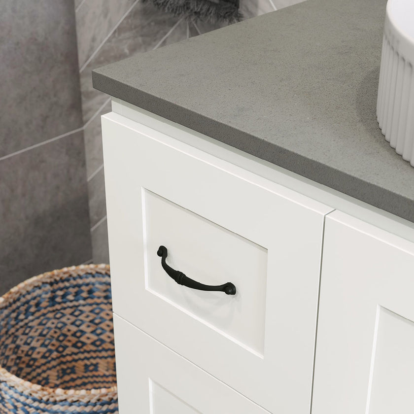 Risdon Handle